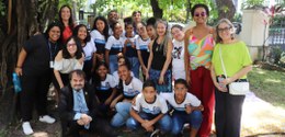 EJE-PE promove piquenique no jardim para estudantes de escola pública