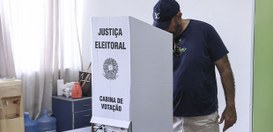 eleitor votando 05.10.2026
