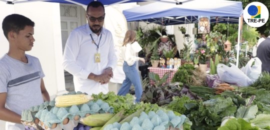 Feira agroecológica do TRE-PE