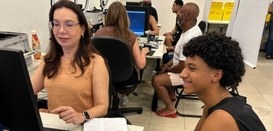 Maioria compareceu nos postos em busca do 1º título
