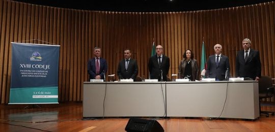 Mesa diretora do Codeje Mesa diretora do Codeje