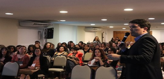 Palestras sobre como gerar valor para o cidadão e melhorar o serviço público foram tema central do segundo bloco do fórum de boas práticas O evento reuniu servidores do Poder Judiciário de todo o Brasil