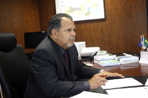 Presidente Antônio Carlos foto oficial