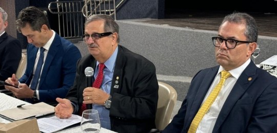 Presidente do TRE-PE destaca união e reconhecimento na preparação para as Eleições 2026