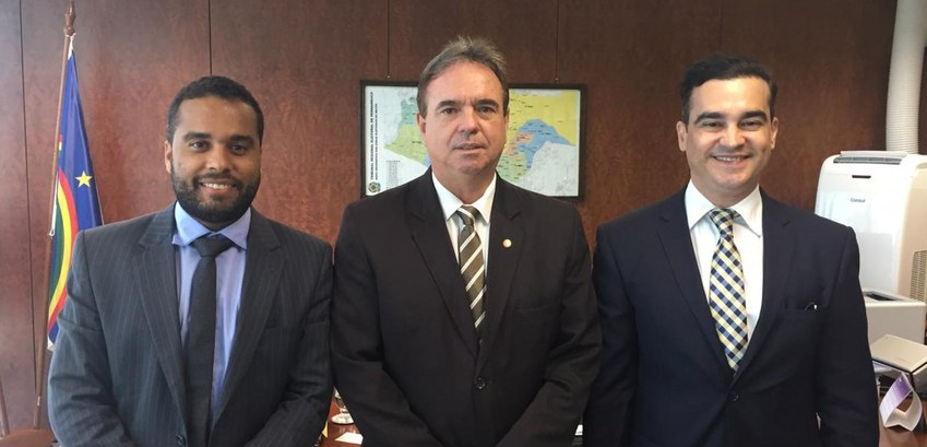 Presidente do TRE-PE recebe visita de procurador-geral do Recife Presidente do TRE-PE recebe visita de procurador-geral do Recife