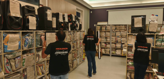 Fiscalização recolheu 5.663 bandeiras na capital até 21 de setembro, 13 dias antes do 1º turno d...
