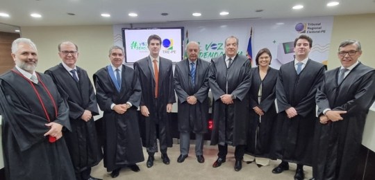 Sessão marca despedida do desembargador Humberto Vasconcelos Ele exerceu a vice-presidência e corregedoria no primeiro turno das eleições