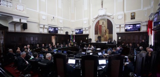 TJPE aprova ação afirmativa de gênero para juízas e juízes indicadas(os) para o TRE-PE TJPE aprova ação afirmativa de gênero para juízas e juízes indicadas(os) para o TRE-PE