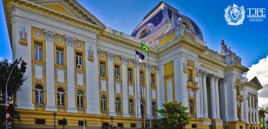 TJPE envia nova lista tríplice de juristas para vagas de substituta
