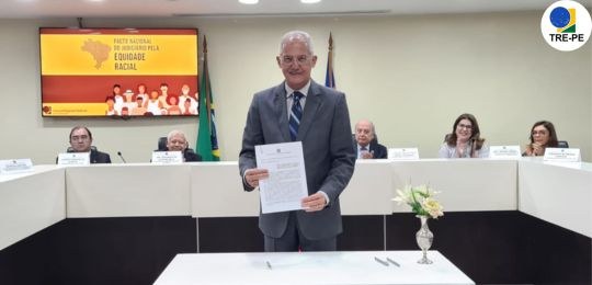 TRE-PE assina Pacto Nacional do Judiciário pela Equidade Racial “É um compromisso de todos”, disse o presidente na assinatura do pacto