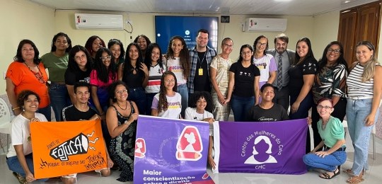 Campanha de incentivo ao voto jovem feminino é apresentada durante Eleitor do Futuro, no Cabo