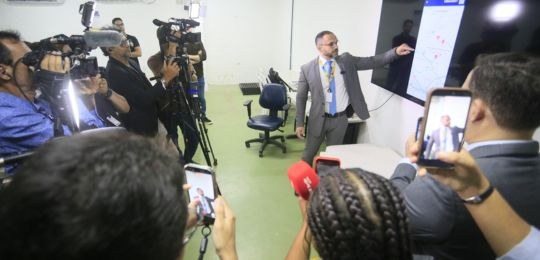 TRE-PE começa a distribuir urnas eletrônicas para os locais de votação 02