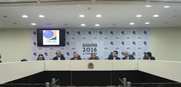 TRE-PE-Curso-Novos Juízes-EJE-EJUD TRE-PE-Curso-Novos Juízes-EJE-EJUD