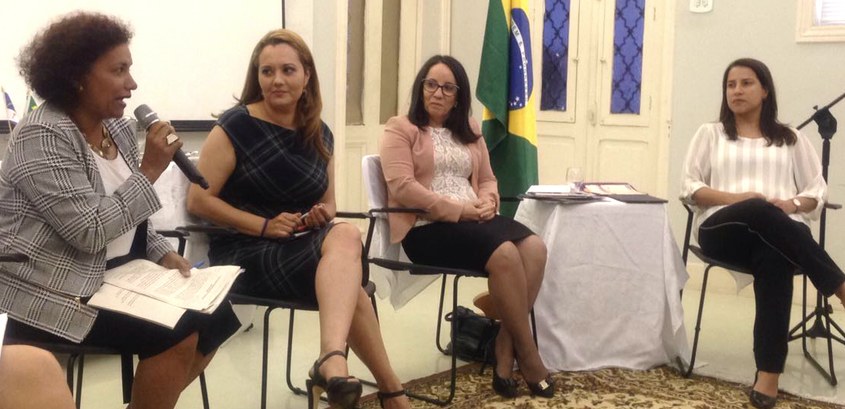 Palestra sobre a participação feminina na política - Auditório Augusto Duque
