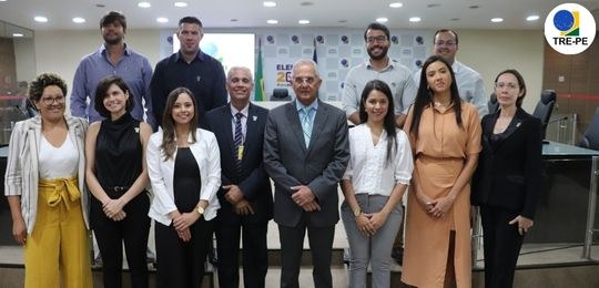 TRE-PE empossa novos servidores Cerimônia aconteceu nesta segunda-feira (16) na sede do tribunal