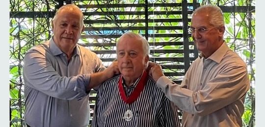TRE-PE- Empresário José Américo Mendonça recebe a Medalha de Mérito Eleitoral Frei Caneca Empresário José Américo Mendonça recebe a Medalha