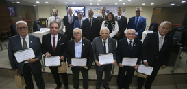 TRE-PE Homenageia ex-presidentes