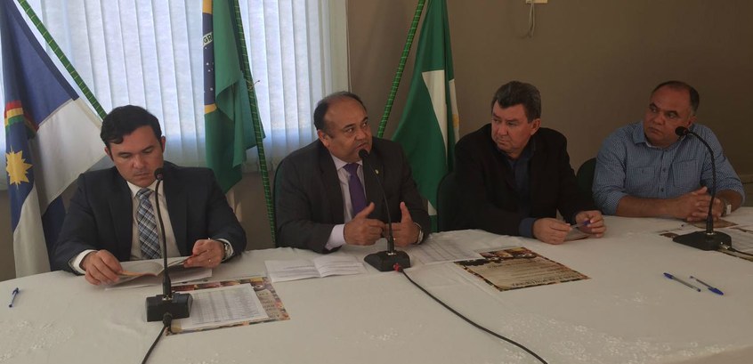 TRE-PE leva audiência pública da biometria a Verdejante TRE-PE leva audiência pública da biometria a Verdejante