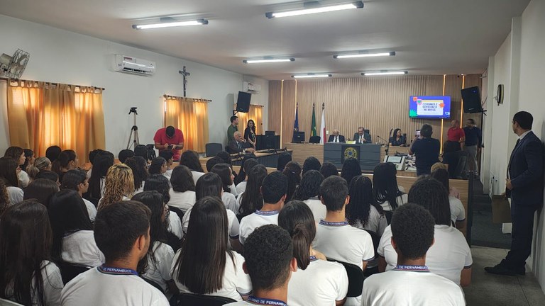 TRE-PE leva Programa Eleitor do Futuro a estudantes de Cumaru e Passira TRE-PE leva Programa Eleitor do Futuro a estudantes de Cumaru e Passira