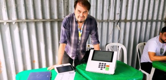 TRE-PE leva treinamento com urna eletrônica ao Dia da Solidariedade em Tamandaré