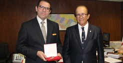 Mais uma etapa de entrega da Medalha Frei Caneca no TRE-PE