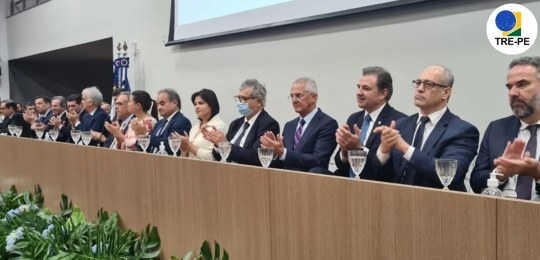 TRE--PE Presidente participa de posse de novos conselheiros do TCE TRE--PE Presidente participa de posse de novos conselheiros do TCE