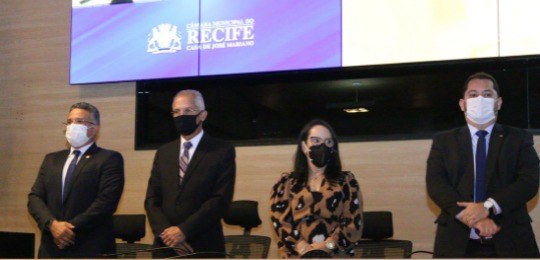 TRE-PE prestigia Título de Cidadã de Recife para Desembargadora TRE-PE prestigia Título de Cidadã de Recife para Desembargadora