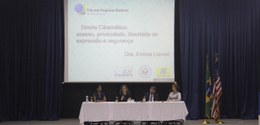 TRE-PE promove palestra da consulesa americana sobre Direito Cibernético 
