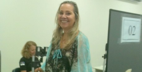 TRE-PE- Raquel Salazar CAEC Caruaru A Assessora da Corregedoria, Raquel Salazar na Central de Atendimento ao Eleitor em Caruaru.