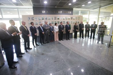 TRE-PE realiza cerimônia de aposição de foto de Adalberto de Oliveira Melo na Galeria de Preside...