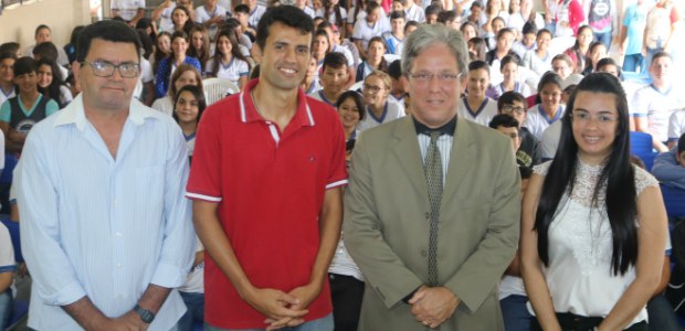 TRE-PE - Reunião EREM São José Frei Miguelinho 