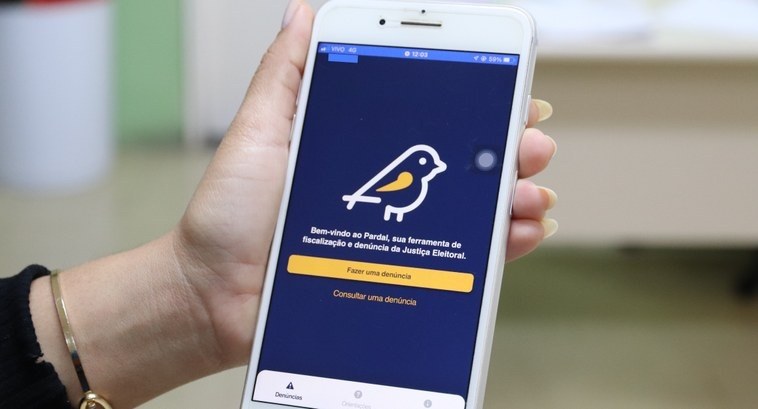 Eleitores podem denunciar propaganda eleitoral irregular por aplicativo