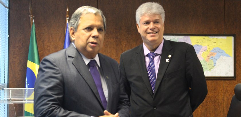 TRE-PE assina convênio com a Câmara Municipal do Recife