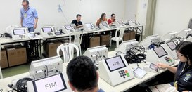 TRE-PE faz simulado do funcionamento das urnas eletrônicas